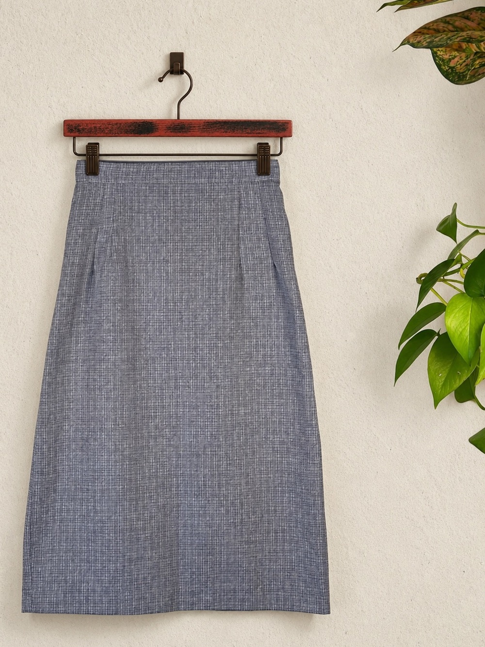 Vintage Made in Italy Gray Textured Midi Pencil Skirt High Waist 9/10 XS
